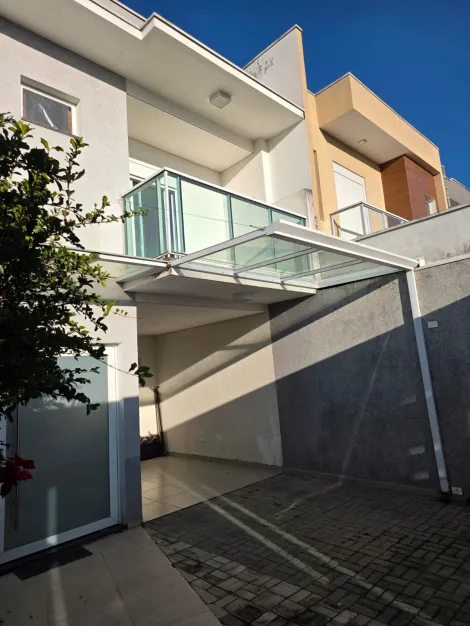 Comprar Casas / Sobrado em Mogi das Cruzes R$ 1.050.000,00 - Foto 3