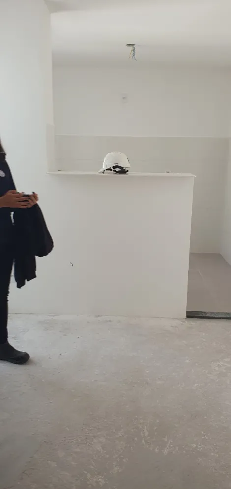 Comprar Apartamentos / Padr&atilde;o em Suzano R$ 230.000,00 - Foto 7
