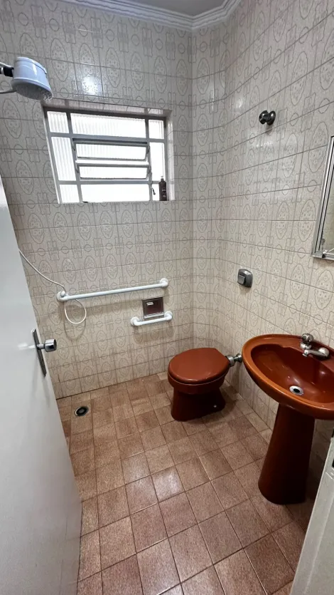 Alugar Casas / Sobrado em Suzano R$ 5.500,00 - Foto 17