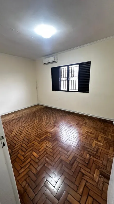 Alugar Casas / Sobrado em Suzano R$ 5.500,00 - Foto 13