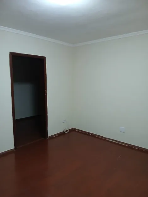 Alugar Casas / Sobrado em Suzano R$ 8.000,00 - Foto 11