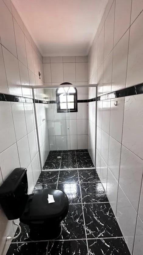 Alugar Casas / Sobrado em Suzano R$ 2.600,00 - Foto 3