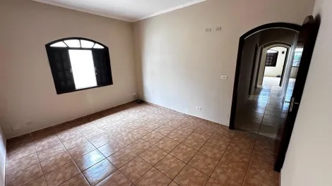 Alugar Casas / Sobrado em Suzano R$ 2.600,00 - Foto 4