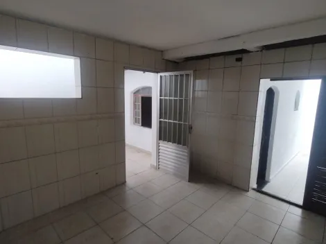 Alugar Casas / Assobradada em Suzano R$ 1.462,55 - Foto 23
