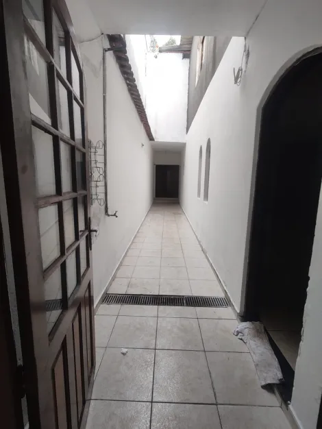 Alugar Casas / Assobradada em Suzano R$ 1.462,55 - Foto 26