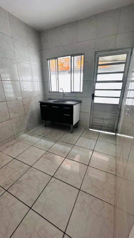 Alugar Casas / T&eacute;rrea em Suzano R$ 1.600,00 - Foto 23