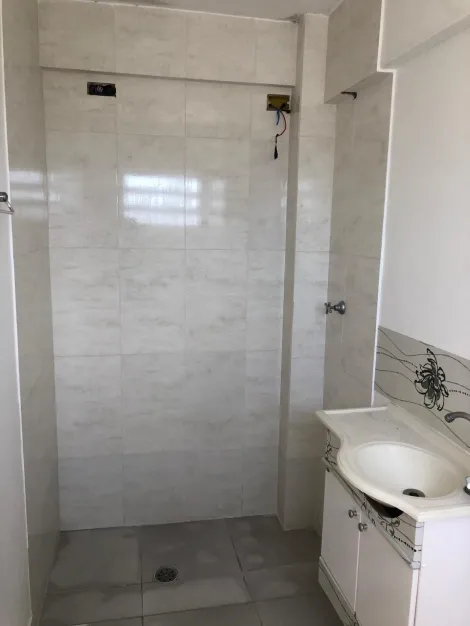 Alugar Apartamentos / Padr&atilde;o em Suzano R$ 1.330,00 - Foto 18