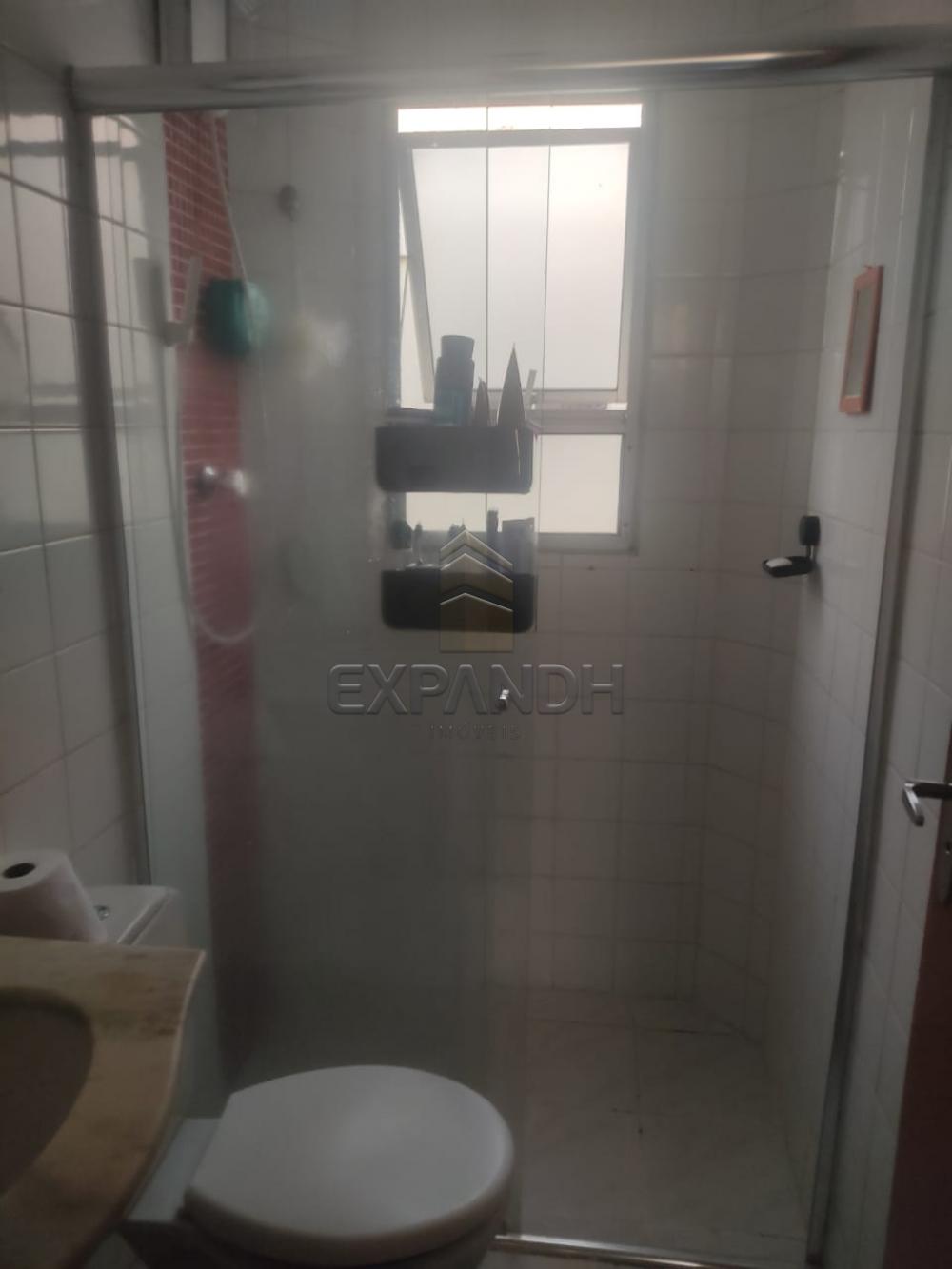 Comprar Apartamentos / Padr&atilde;o em Ribeir&atilde;o Preto R$ 145.000,00 - Foto 11