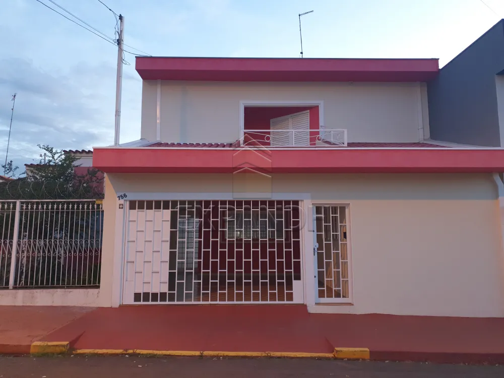 Alugar Casas / Padr&atilde;o em Sert&atilde;ozinho R$ 1.800,00 - Foto 2