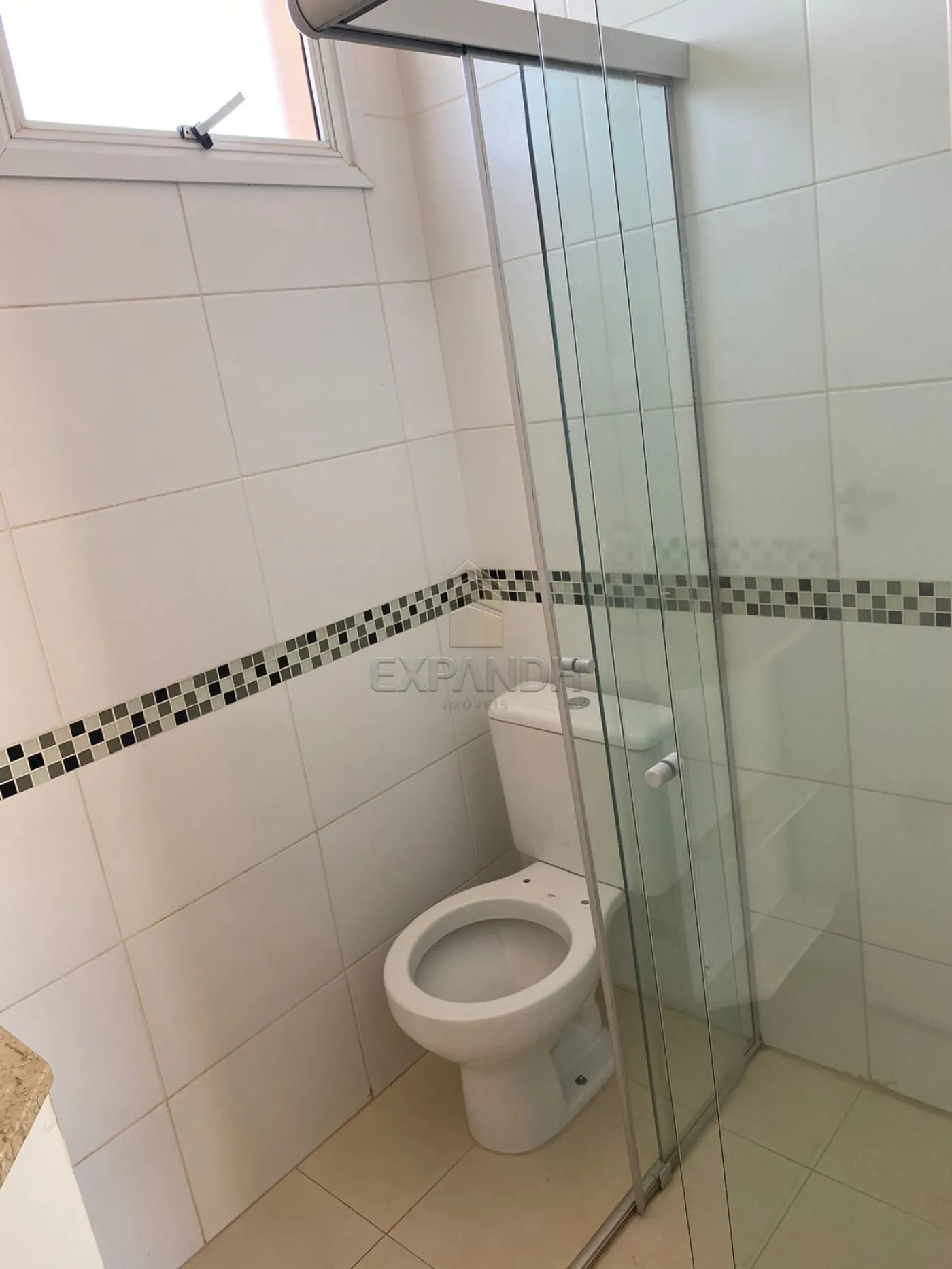 Alugar Apartamentos / Padr&atilde;o em Sert&atilde;ozinho R$ 1.300,00 - Foto 18