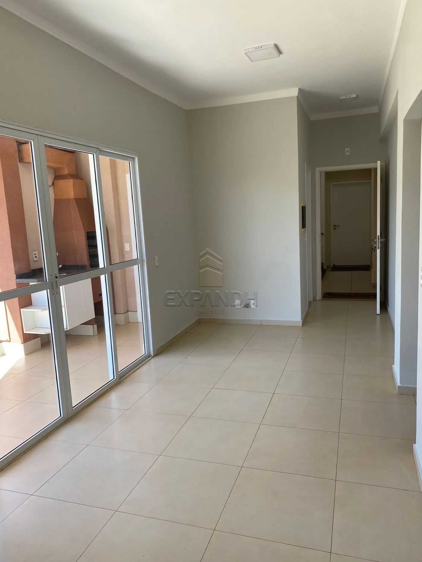 Alugar Apartamentos / Padr&atilde;o em Sert&atilde;ozinho R$ 1.300,00 - Foto 8