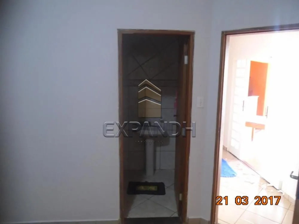 Alugar Casas / Padr&atilde;o em Sert&atilde;ozinho R$ 1.120,00 - Foto 12