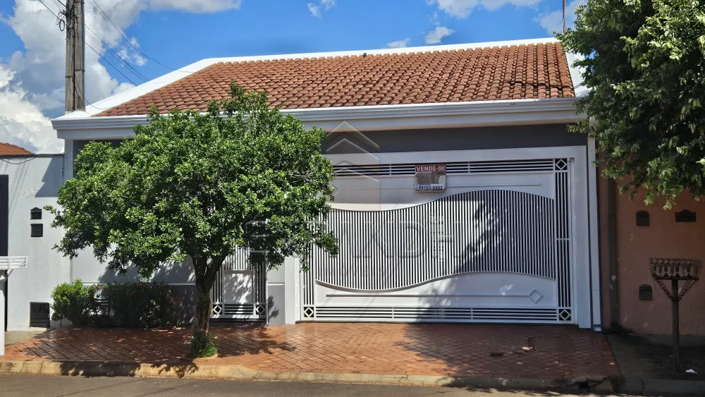 Comprar Casas / Padr&atilde;o em Sert&atilde;ozinho R$ 420.000,00 - Foto 2