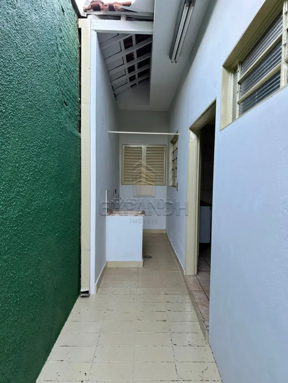 Alugar Casas / Padr&atilde;o em Sert&atilde;ozinho R$ 1.900,00 - Foto 14