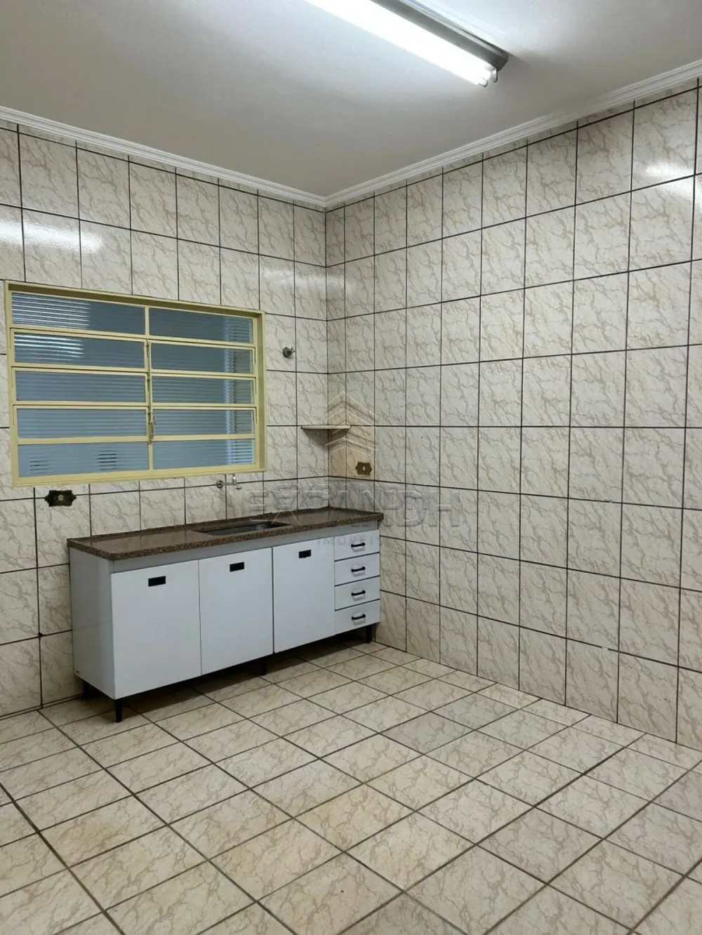 Alugar Casas / Padr&atilde;o em Sert&atilde;ozinho R$ 1.900,00 - Foto 6