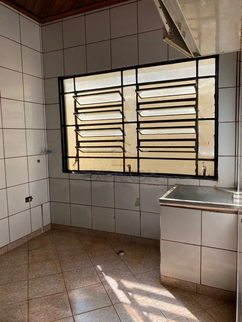 Alugar Casas / Padr&atilde;o em Sert&atilde;ozinho R$ 1.400,00 - Foto 17