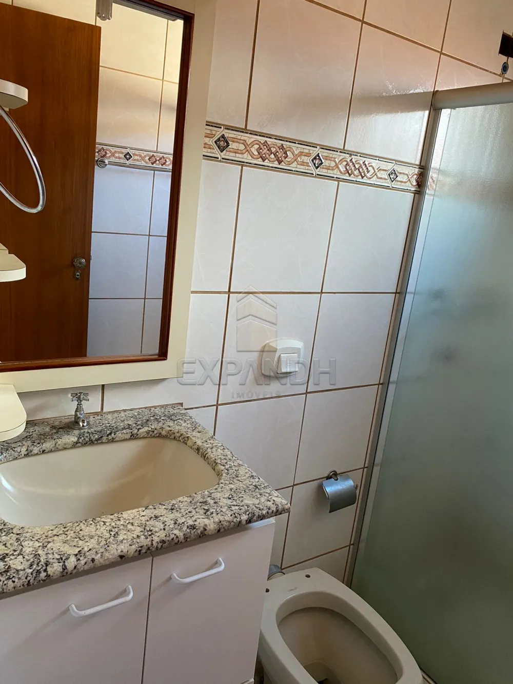 Alugar Casas / Padr&atilde;o em Sert&atilde;ozinho R$ 1.400,00 - Foto 15