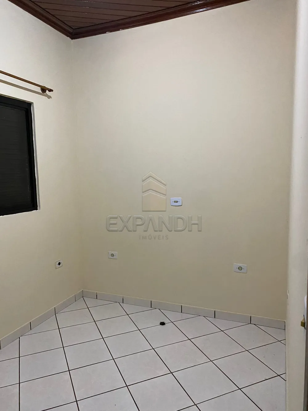 Alugar Casas / Padr&atilde;o em Sert&atilde;ozinho R$ 1.400,00 - Foto 11