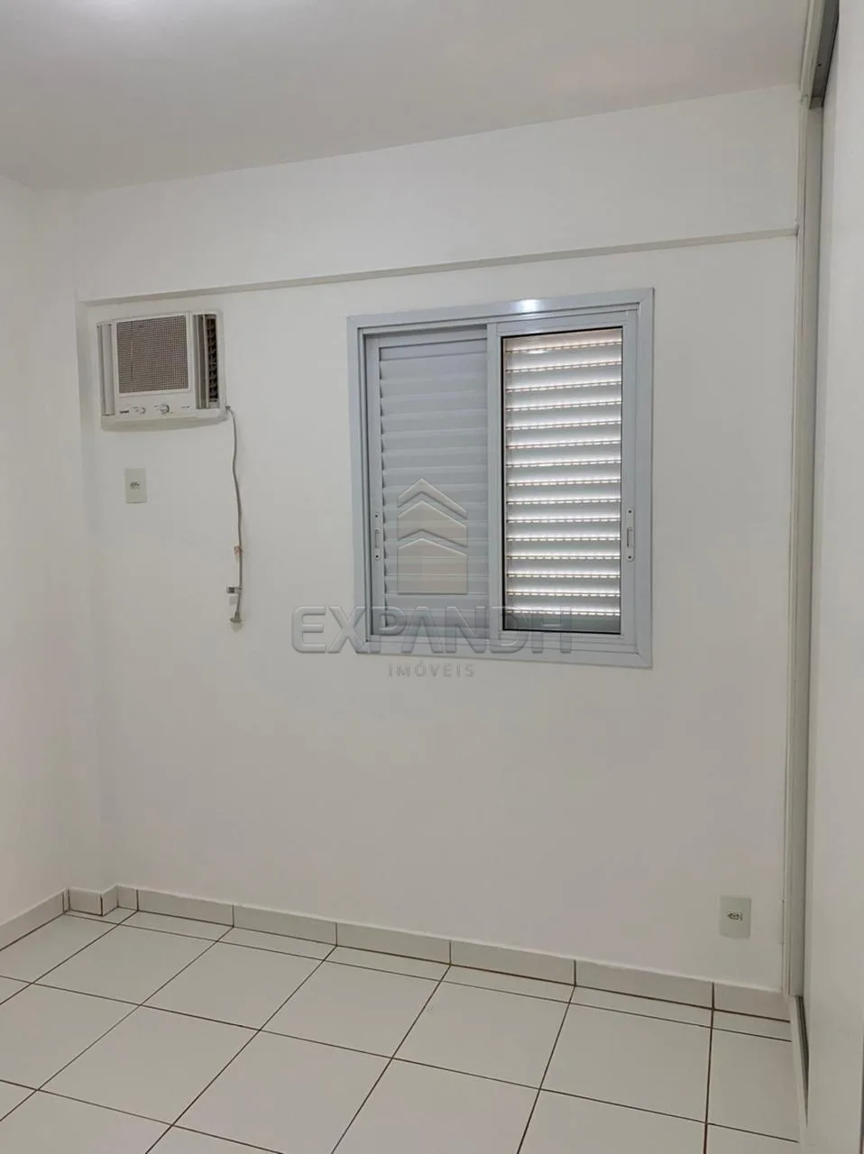 Alugar Apartamentos / Padr&atilde;o em Sert&atilde;ozinho R$ 1.100,00 - Foto 10