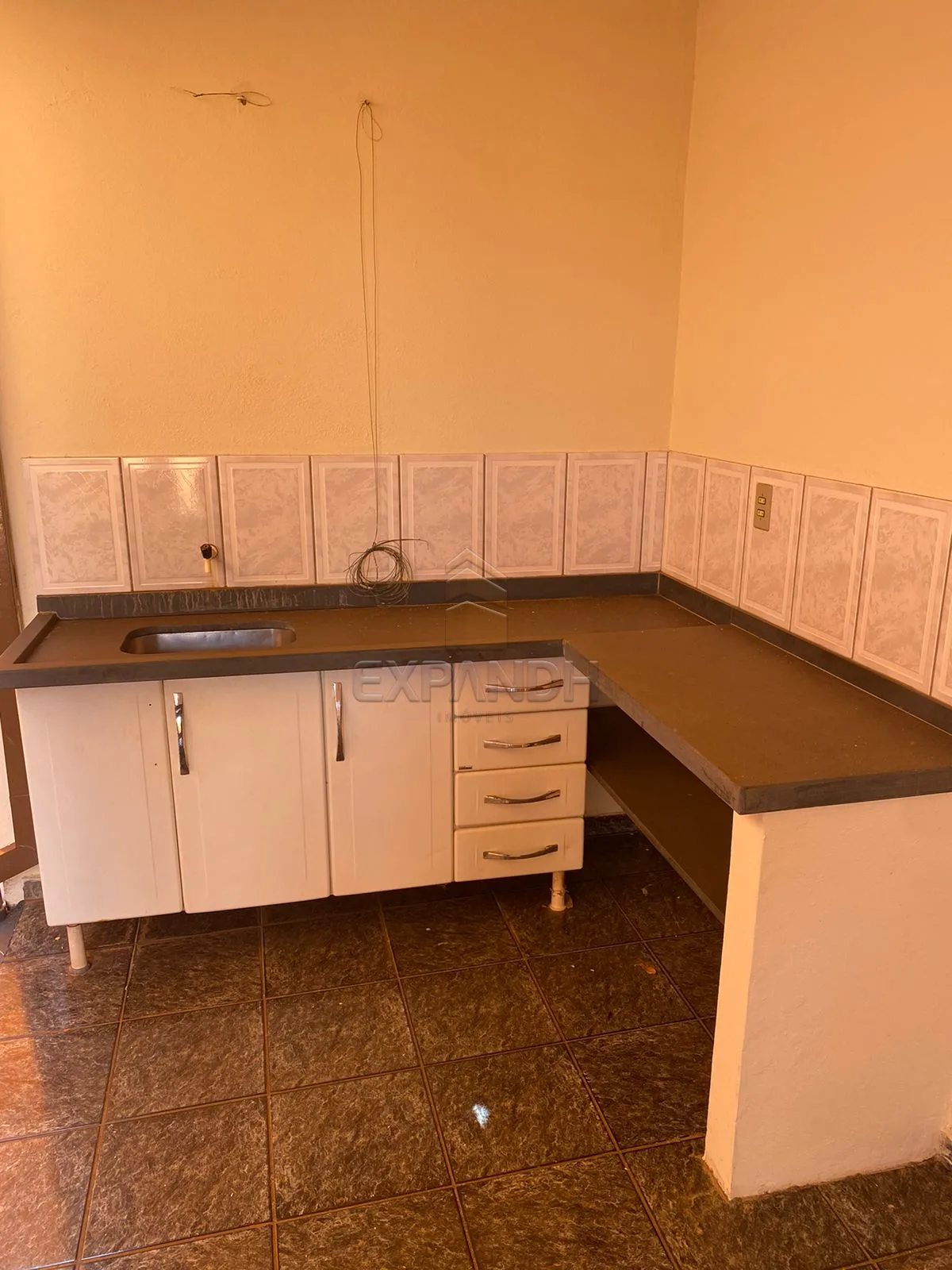 Alugar Casas / Padr&atilde;o em Sert&atilde;ozinho R$ 2.000,00 - Foto 8