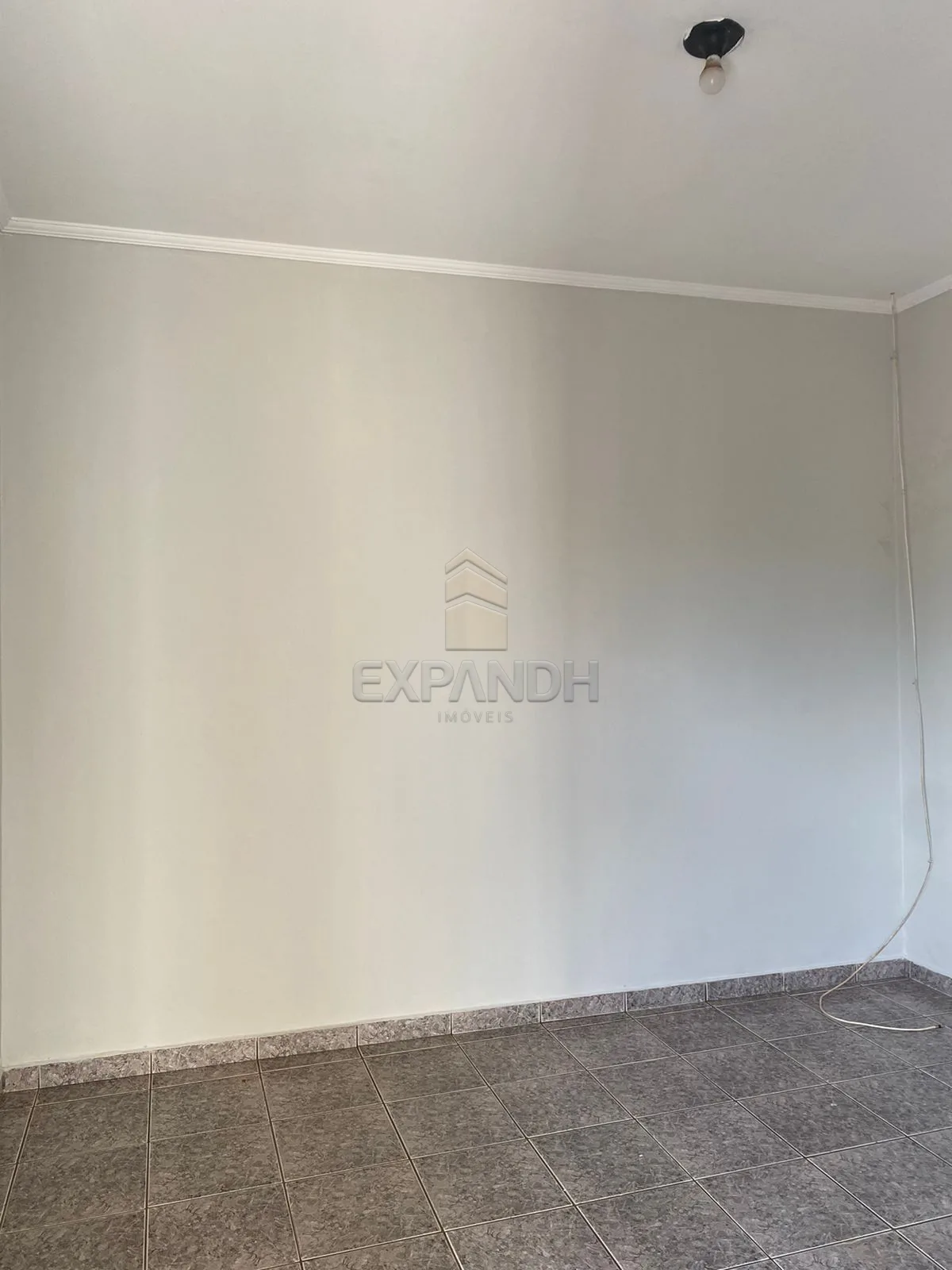 Alugar Casas / Padr&atilde;o em Sert&atilde;ozinho R$ 2.000,00 - Foto 9