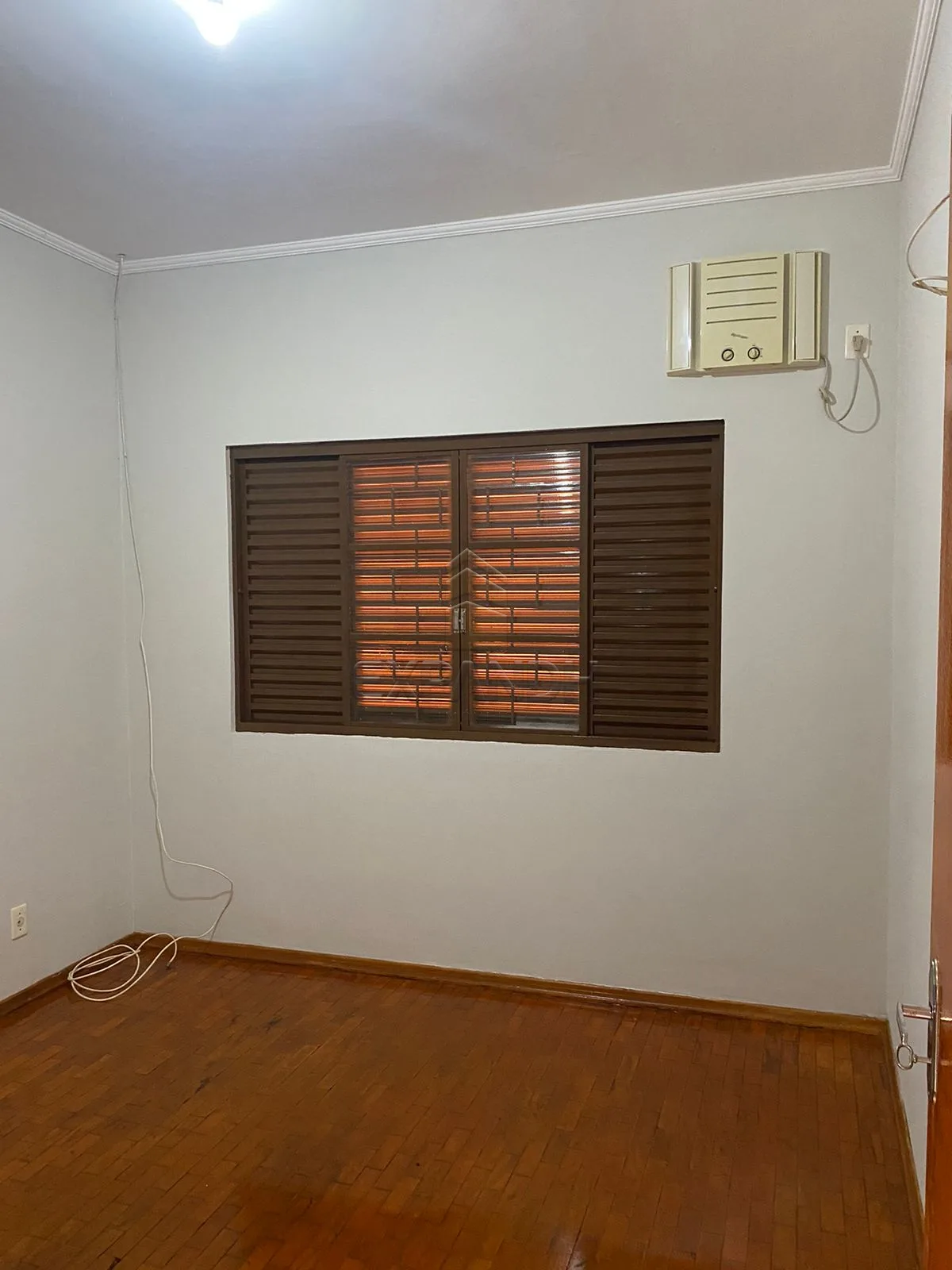 Alugar Casas / Padr&atilde;o em Sert&atilde;ozinho R$ 2.000,00 - Foto 12