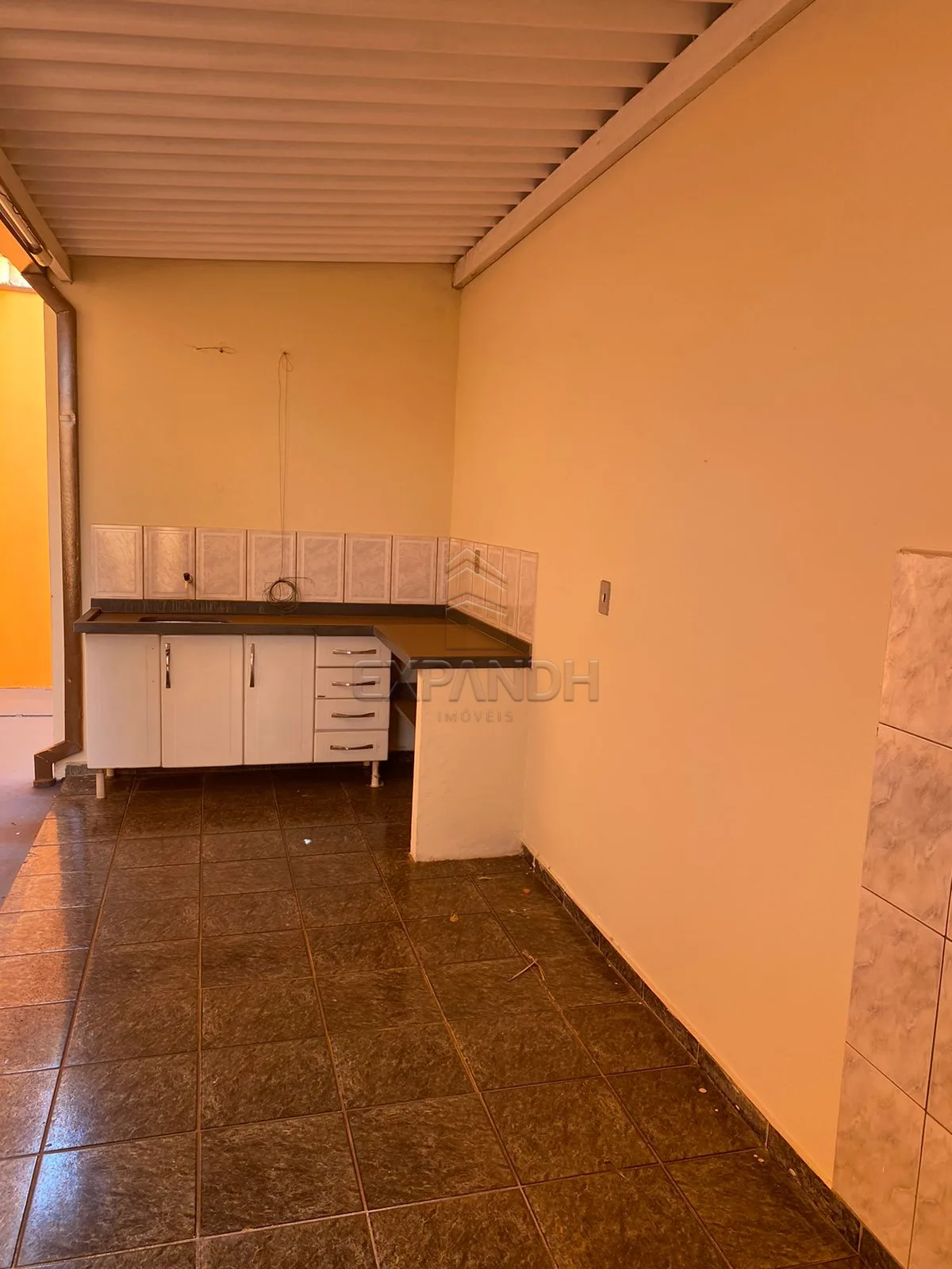 Alugar Casas / Padr&atilde;o em Sert&atilde;ozinho R$ 2.000,00 - Foto 13