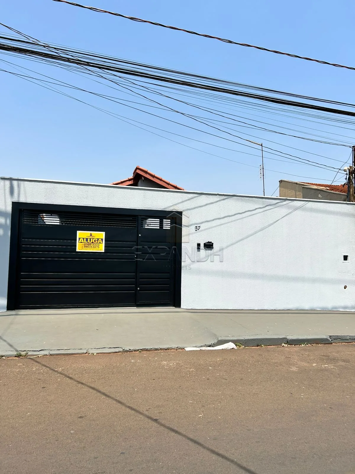 Alugar Casas / Padr&atilde;o em Sert&atilde;ozinho R$ 2.400,00 - Foto 1