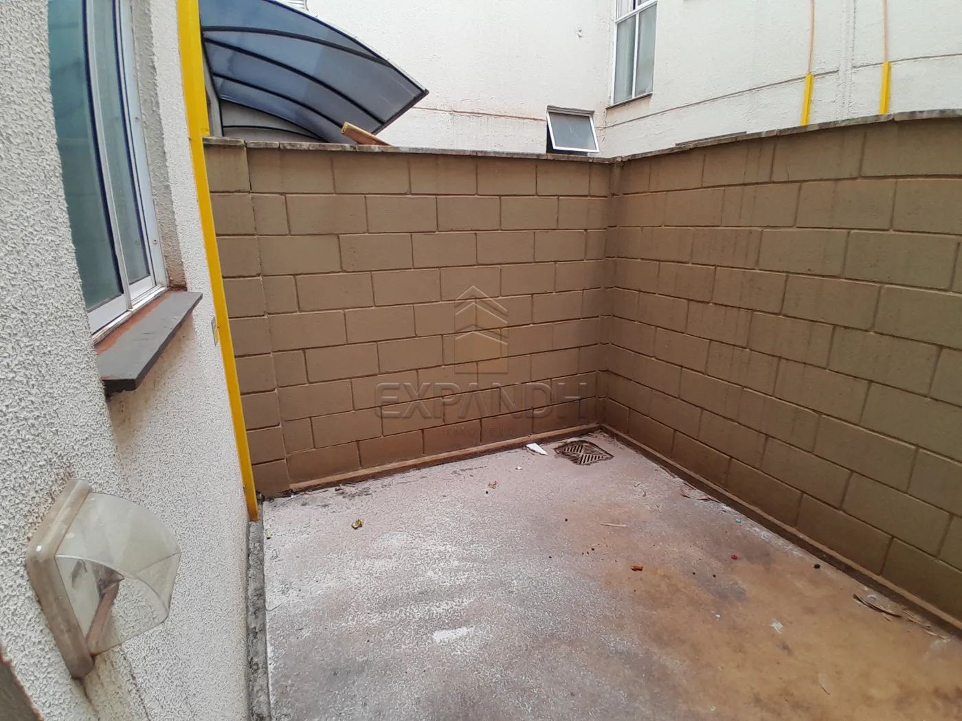 Alugar Apartamentos / Padr&atilde;o em Sert&atilde;ozinho R$ 750,00 - Foto 15