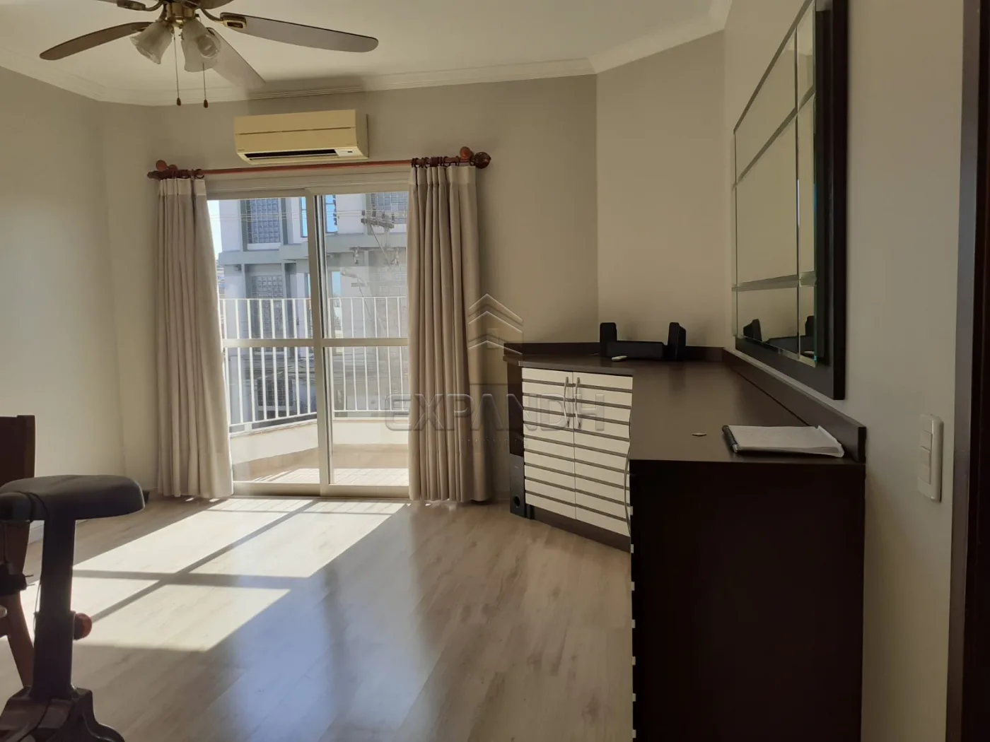 Comprar Apartamentos / Padr&atilde;o em Sert&atilde;ozinho R$ 500.000,00 - Foto 3