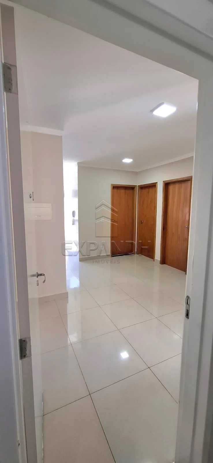 Comprar Apartamentos / Padr&atilde;o em Sert&atilde;ozinho R$ 183.000,00 - Foto 6