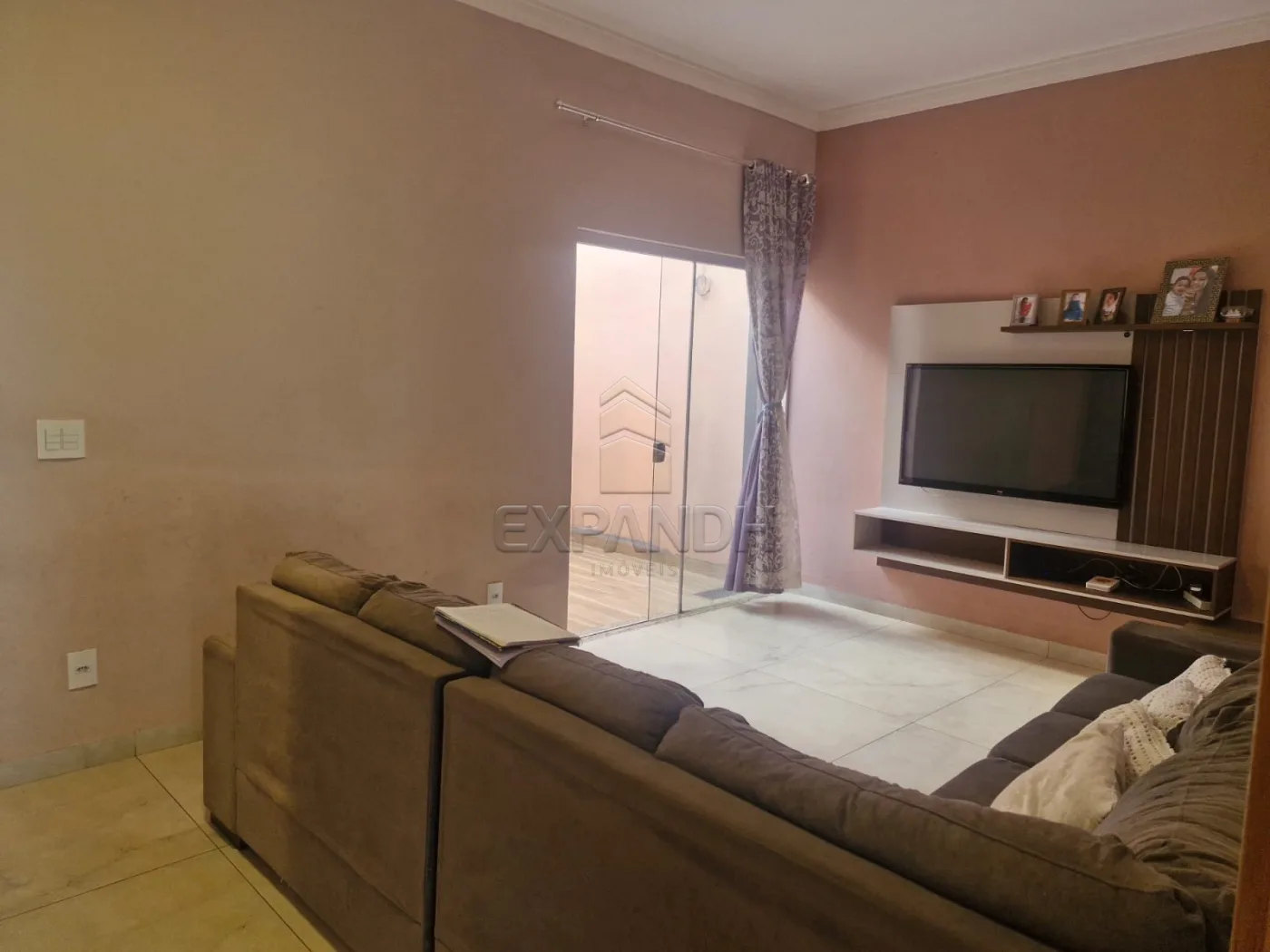 Comprar Casas / Padr&atilde;o em Sert&atilde;ozinho R$ 475.000,00 - Foto 4