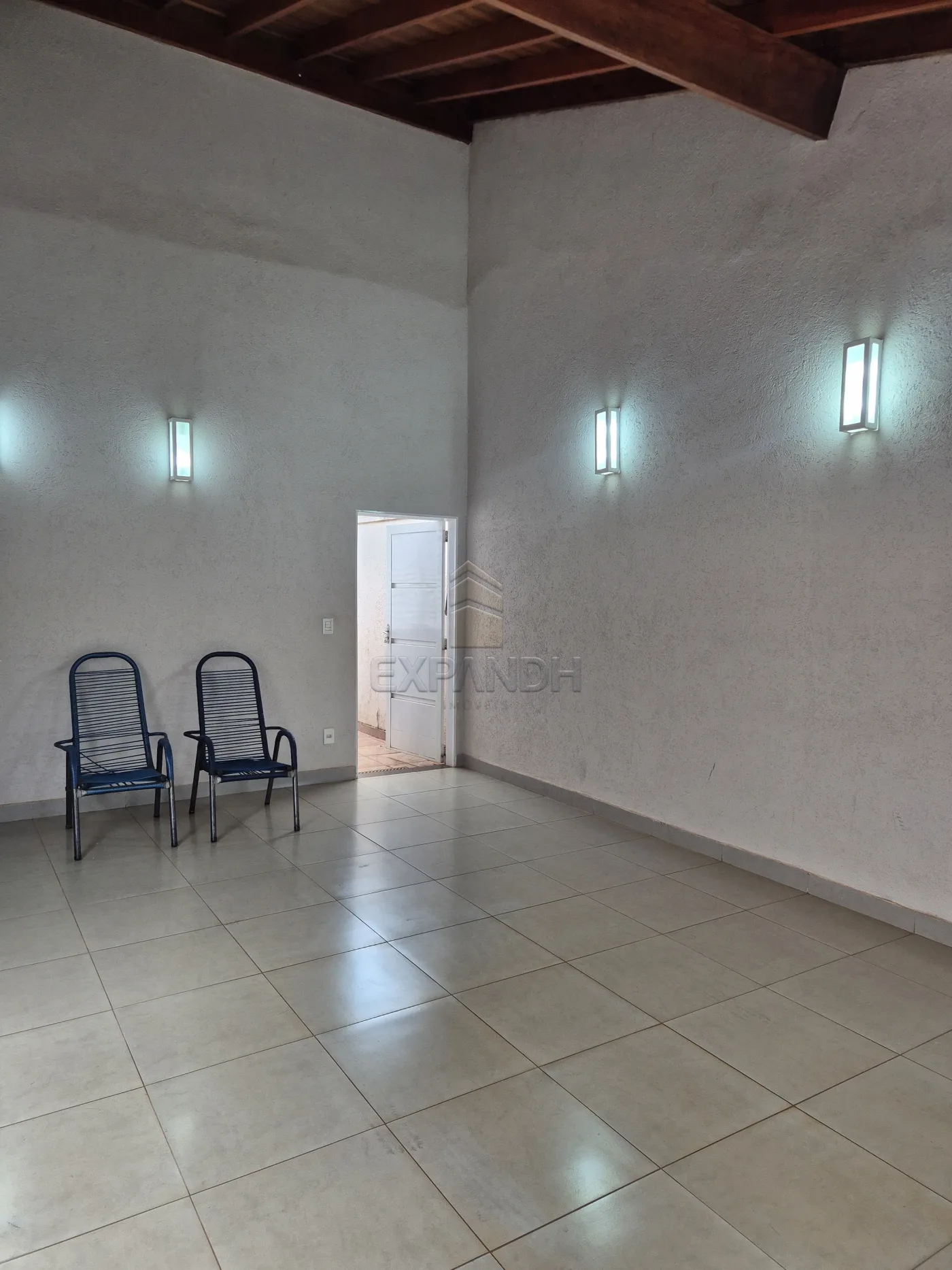 Comprar Casas / Padr&atilde;o em Sert&atilde;ozinho R$ 370.000,00 - Foto 2