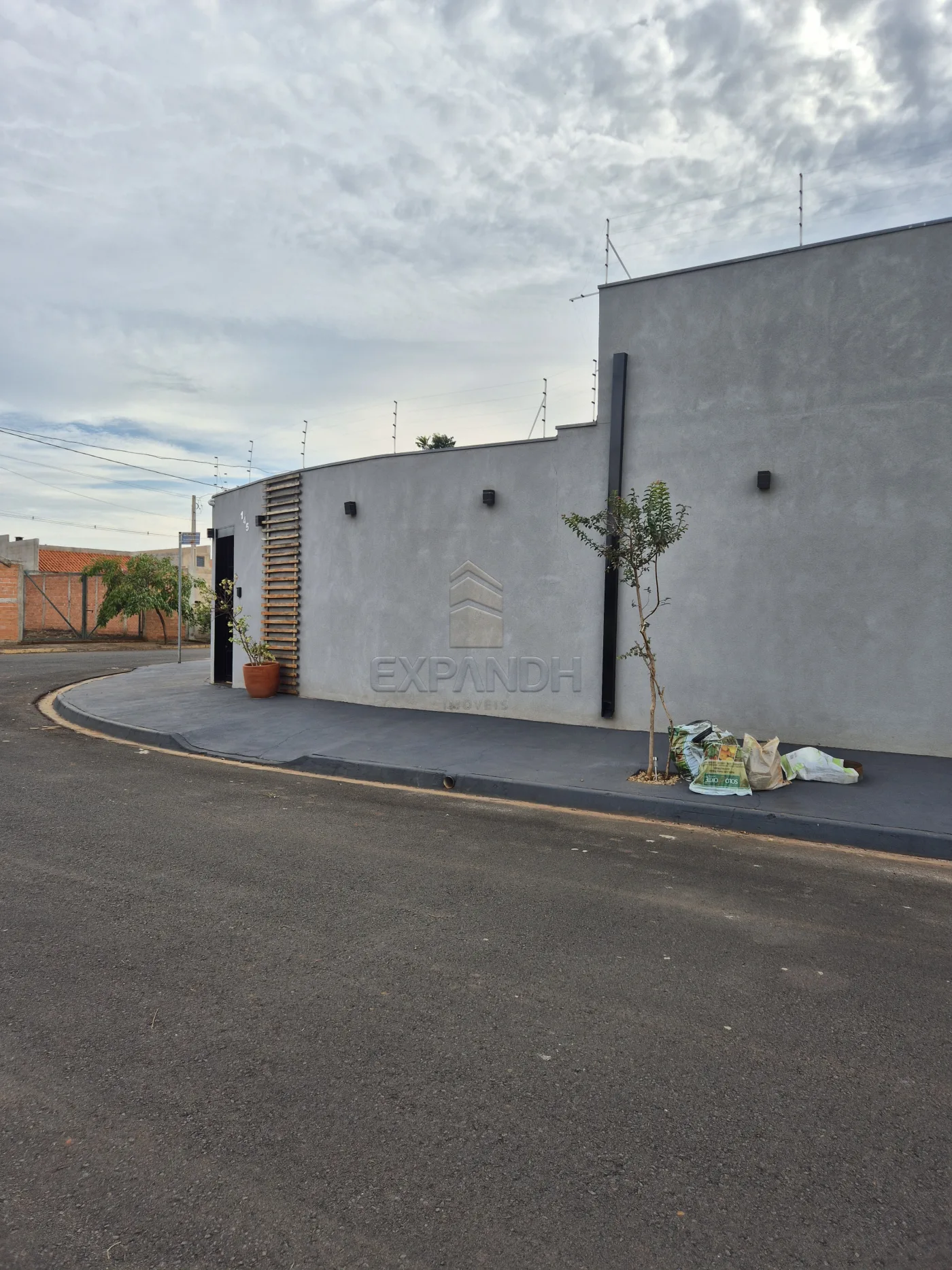 Comprar Terrenos / Padr&atilde;o em Sert&atilde;ozinho R$ 132.000,00 - Foto 4