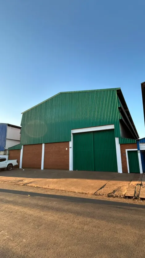 Sertaozinho Distrito Industrial Maria Lucia Biagi Americano Comercial Locacao R$ 18.000,00  Area do terreno 1000.00m2 Area construida 889.61m2