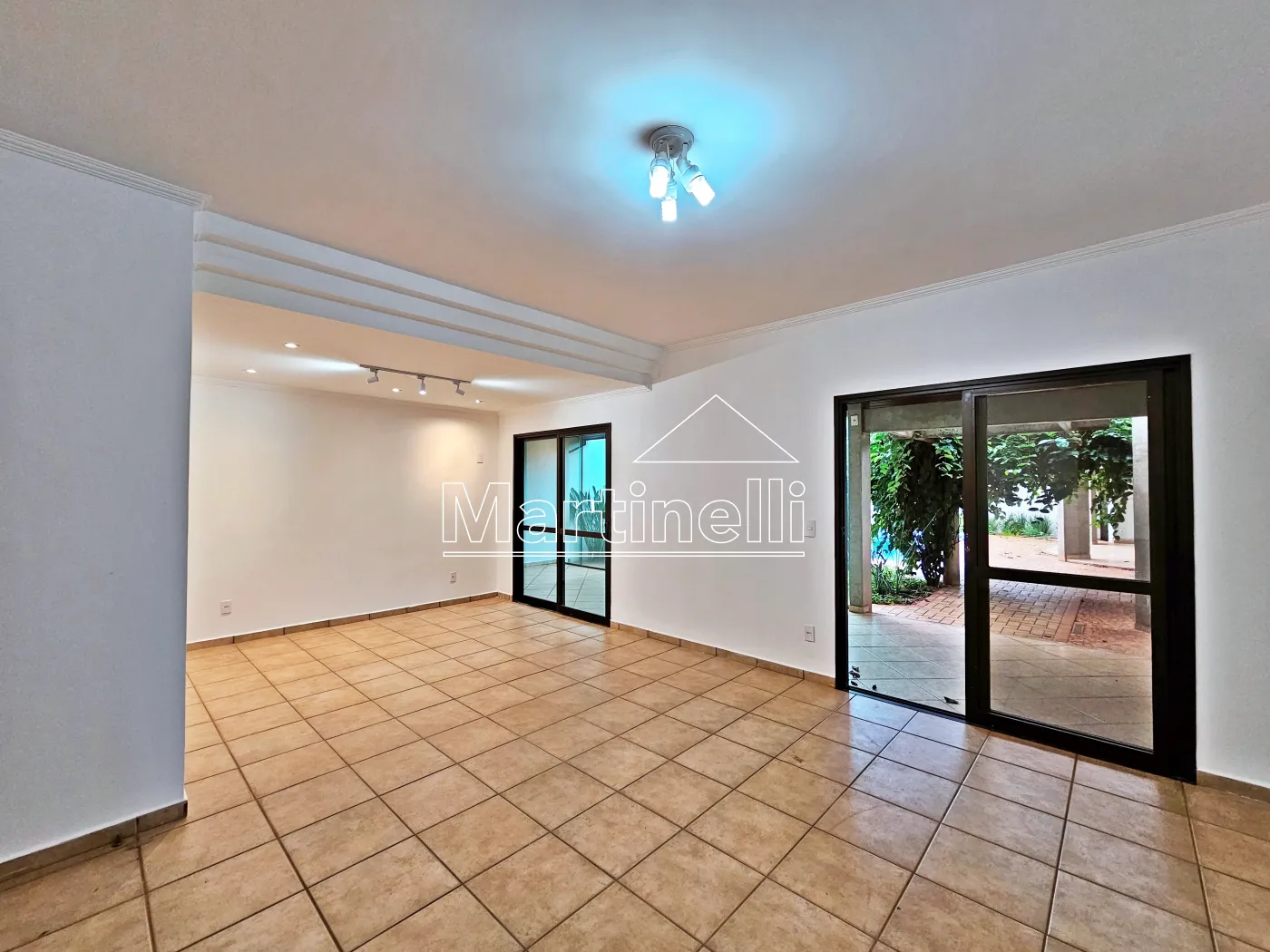 Alugar Casa / T&eacute;rrea Condom&iacute;nio em Ribeir&atilde;o Preto R$ 5.900,00 - Foto 1