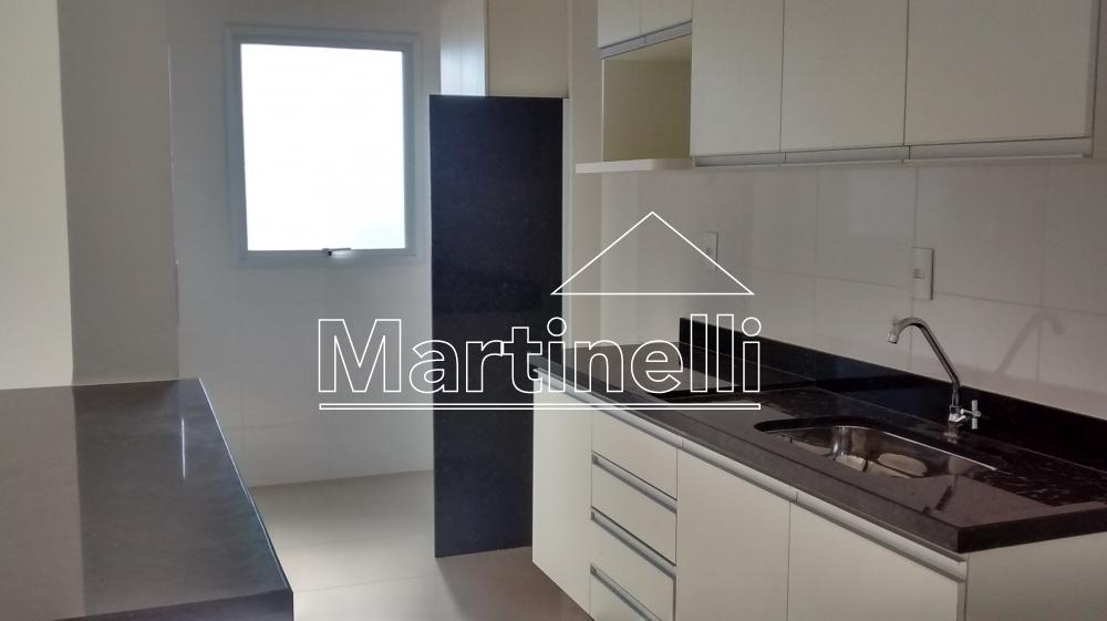 Alugar Apartamento / Padr&atilde;o em Ribeir&atilde;o Preto R$ 1.900,00 - Foto 3