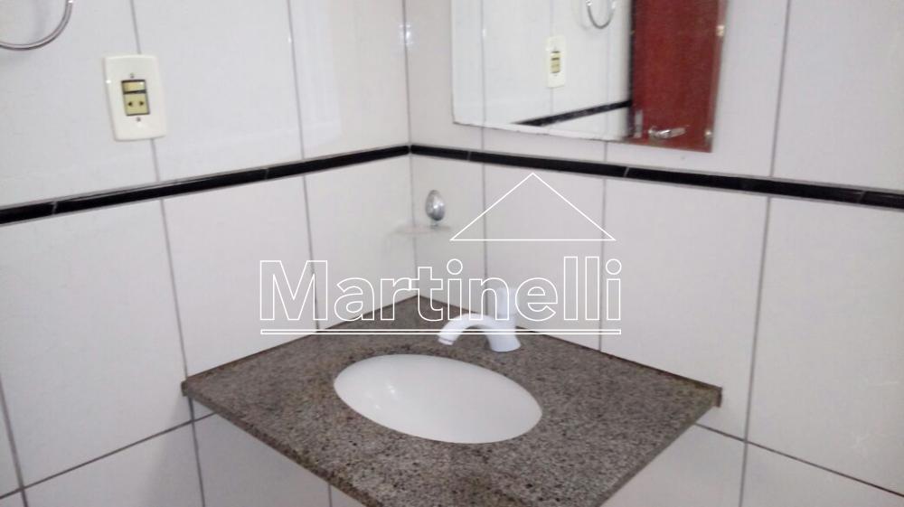 Alugar Apartamento / Padr&atilde;o em Ribeir&atilde;o Preto R$ 600,00 - Foto 5