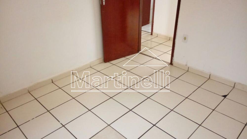 Alugar Apartamento / Padr&atilde;o em Ribeir&atilde;o Preto R$ 600,00 - Foto 4
