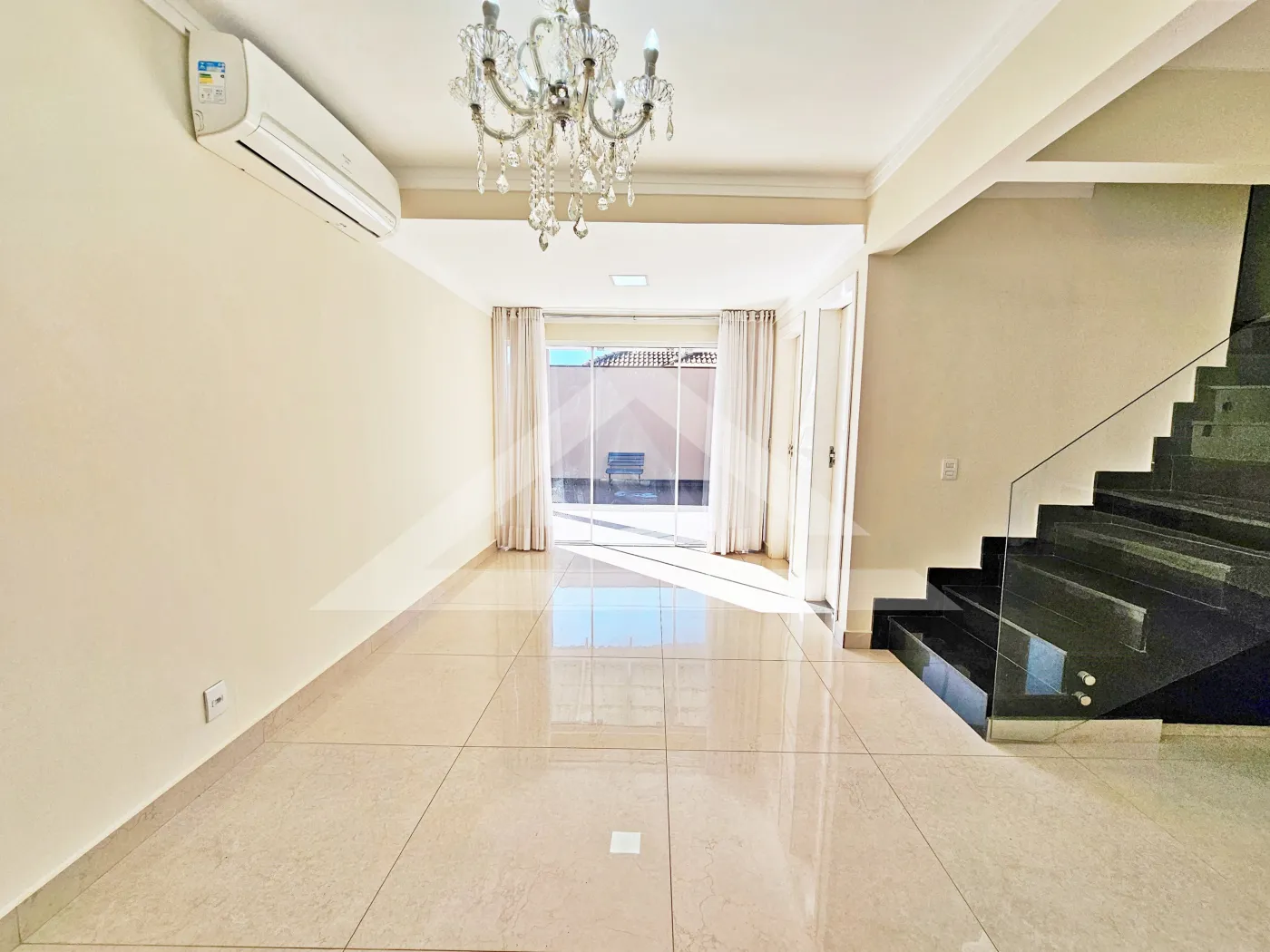 Alugar Casa / T&eacute;rrea Condom&iacute;nio em Ribeir&atilde;o Preto R$ 4.500,00 - Foto 2