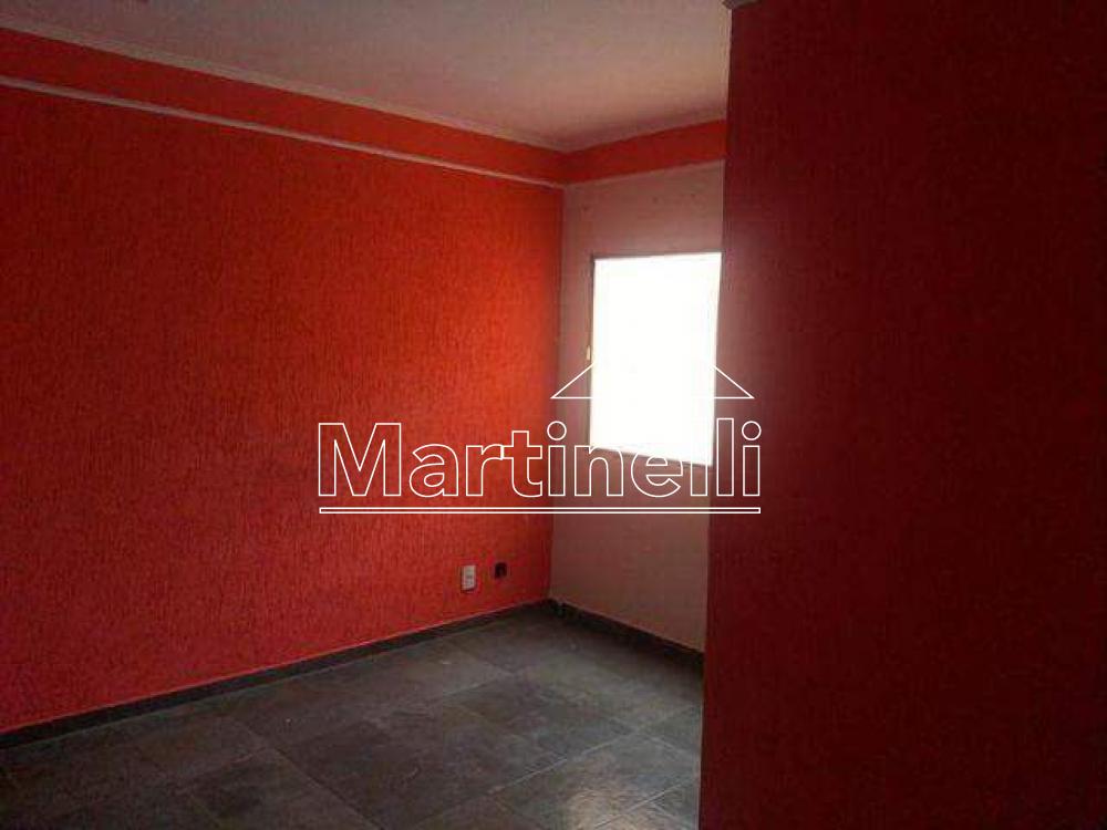 Alugar Apartamento / Padr&atilde;o em Ribeir&atilde;o Preto R$ 550,00 - Foto 2