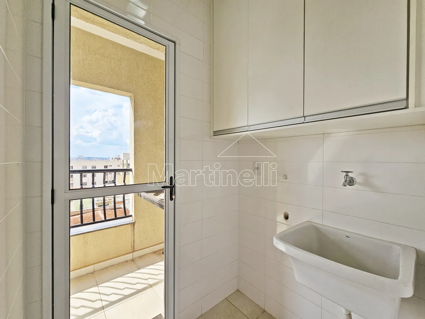 Alugar Apartamento / Padr&atilde;o em Ribeir&atilde;o Preto R$ 1.500,00 - Foto 9