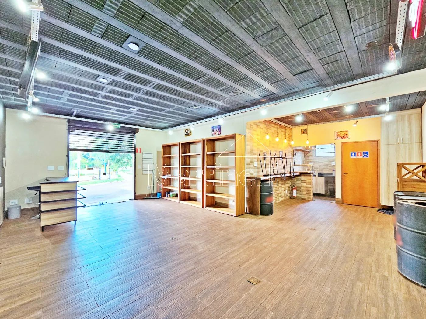 Alugar Comercial / Im&oacute;vel Comercial em Ribeir&atilde;o Preto R$ 3.000,00 - Foto 1