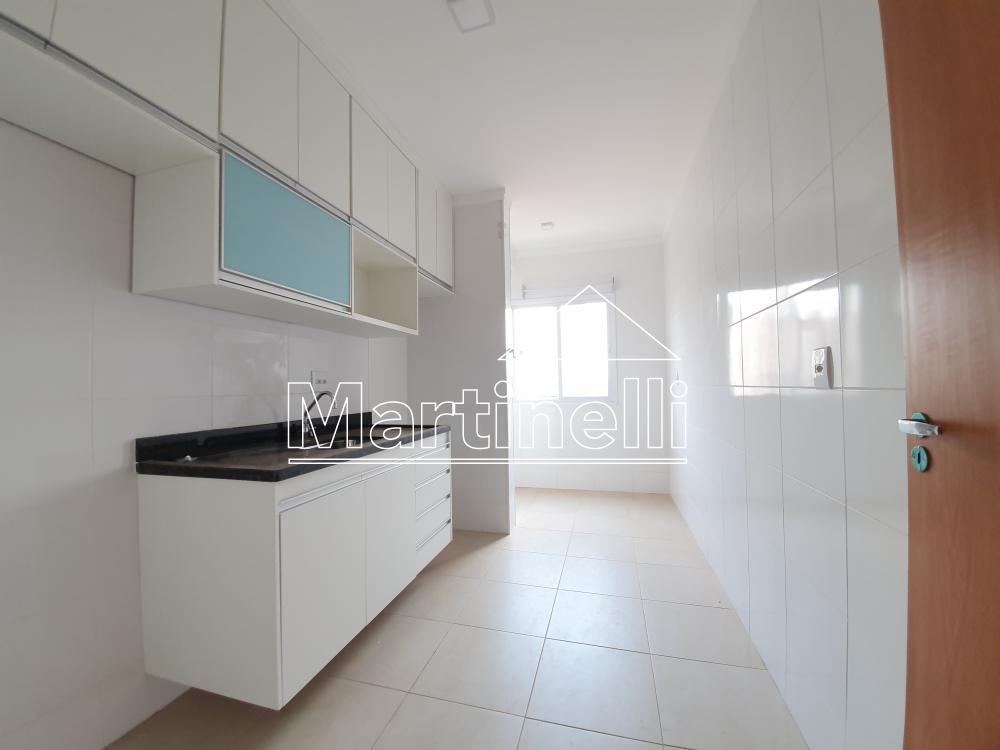 Alugar Apartamento / Padr&atilde;o em Ribeir&atilde;o Preto R$ 2.500,00 - Foto 3