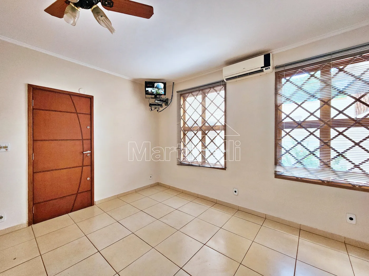 Alugar Casa / T&eacute;rrea Padr&atilde;o em Ribeir&atilde;o Preto R$ 4.500,00 - Foto 1