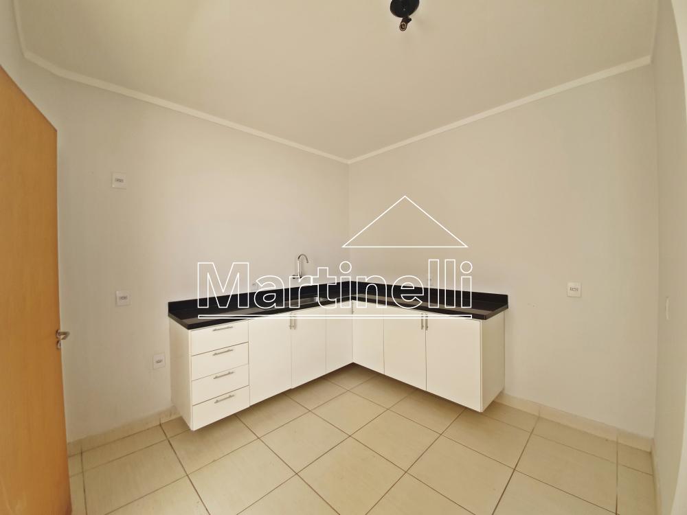 Alugar Apartamento / Padr&atilde;o em Ribeir&atilde;o Preto R$ 950,00 - Foto 5