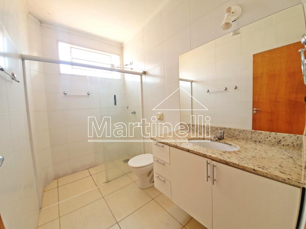 Alugar Apartamento / Padr&atilde;o em Ribeir&atilde;o Preto R$ 950,00 - Foto 18