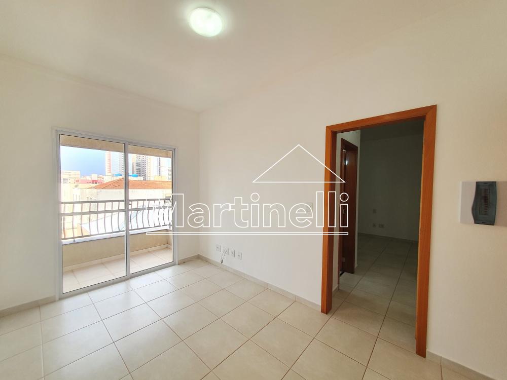 Alugar Apartamento / Padr&atilde;o em Ribeir&atilde;o Preto R$ 1.300,00 - Foto 1