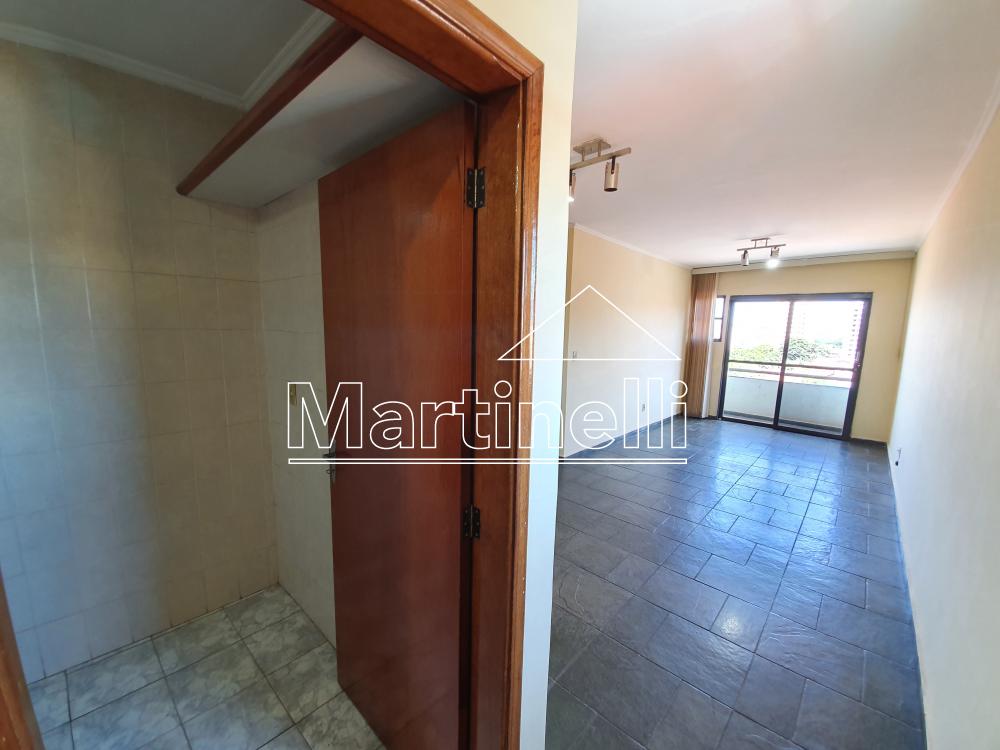 Alugar Apartamento / Padr&atilde;o em Ribeir&atilde;o Preto R$ 1.000,00 - Foto 3