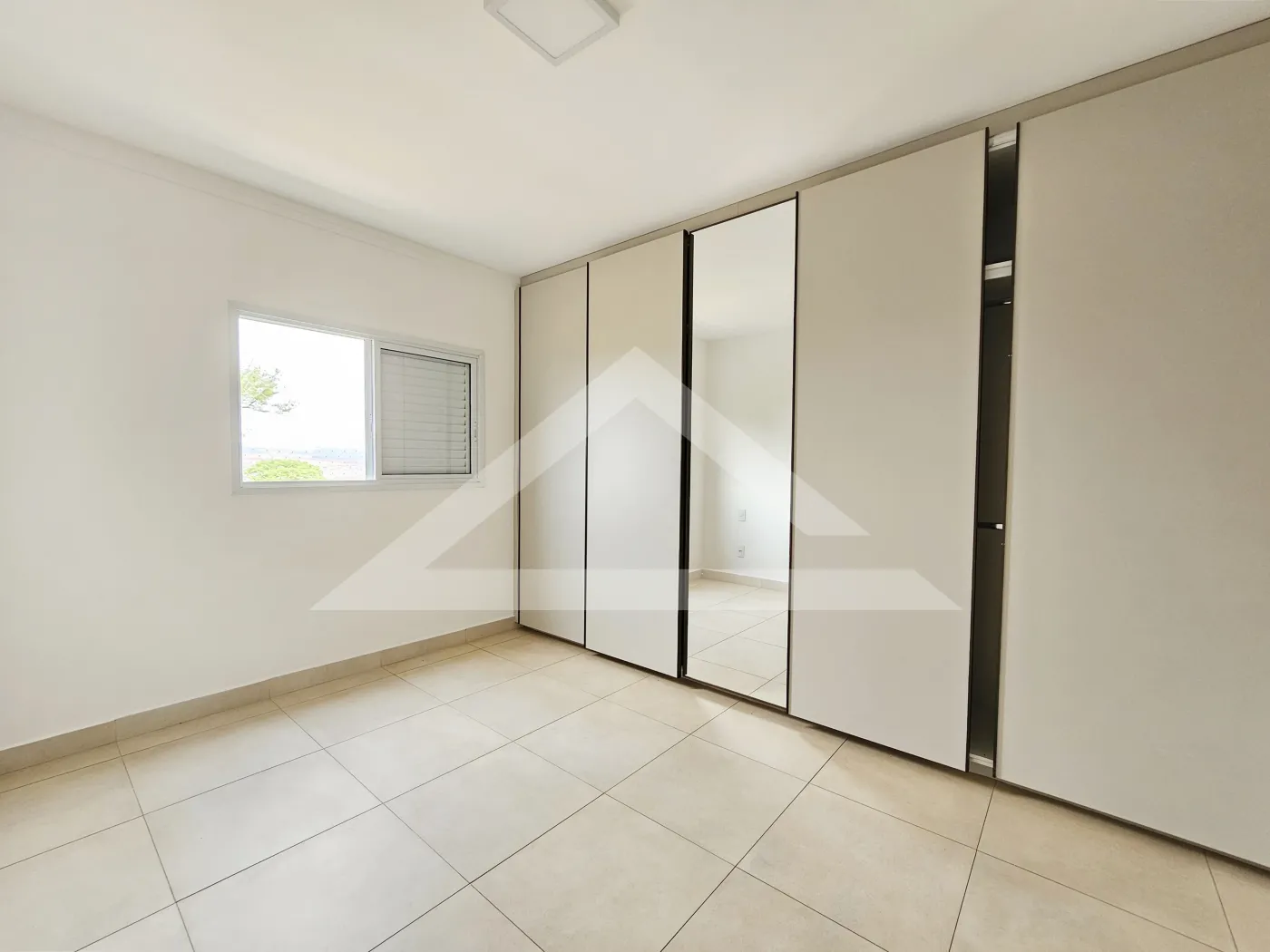 Alugar Apartamento / Padr&atilde;o em Ribeir&atilde;o Preto R$ 2.500,00 - Foto 13